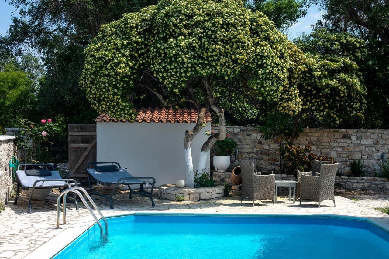 Country House Longos  Bagian luar foto